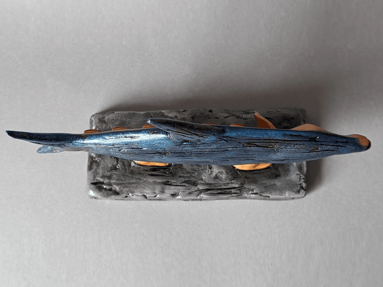 sardine-sentinel-statue-sculpture-08